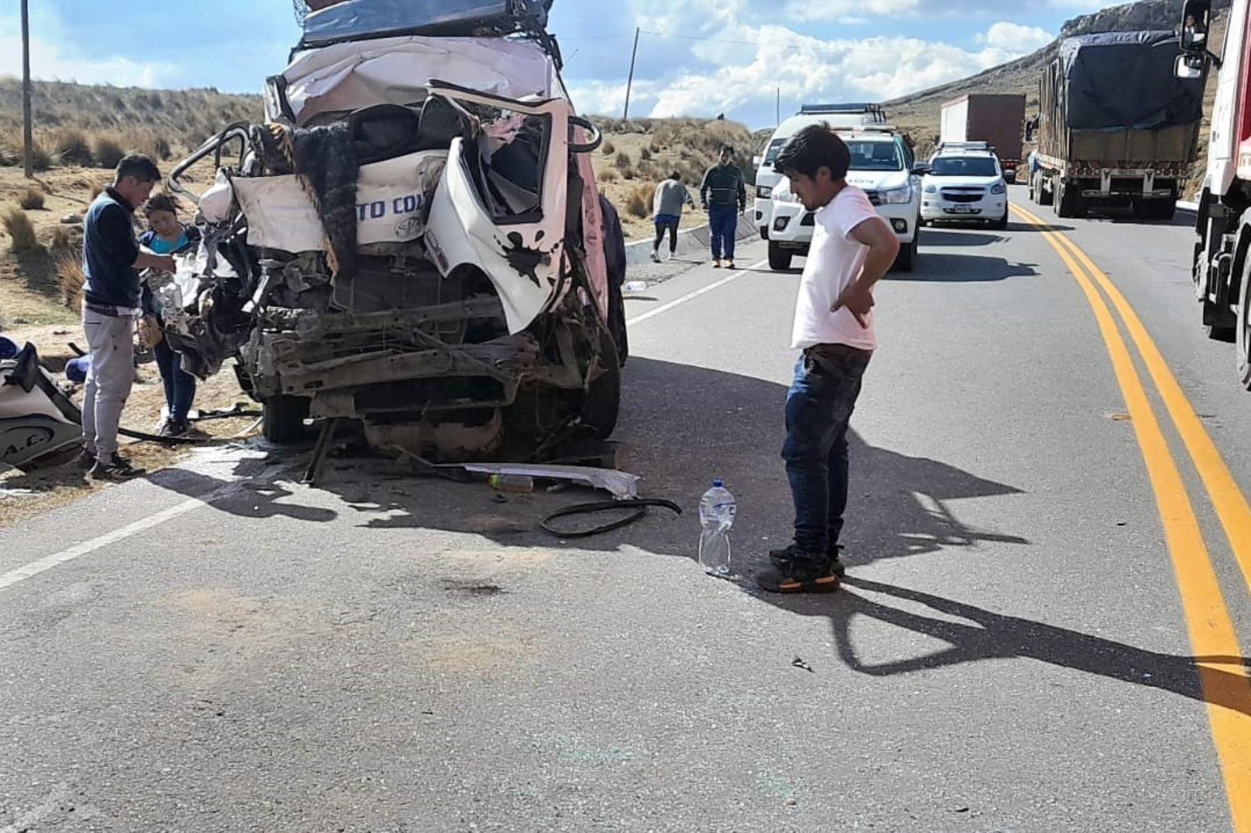 Accidente vial en la provincia de Junín deja al menos cinco fallecidos y varios heridos. Foto: ANDINA/Difusión