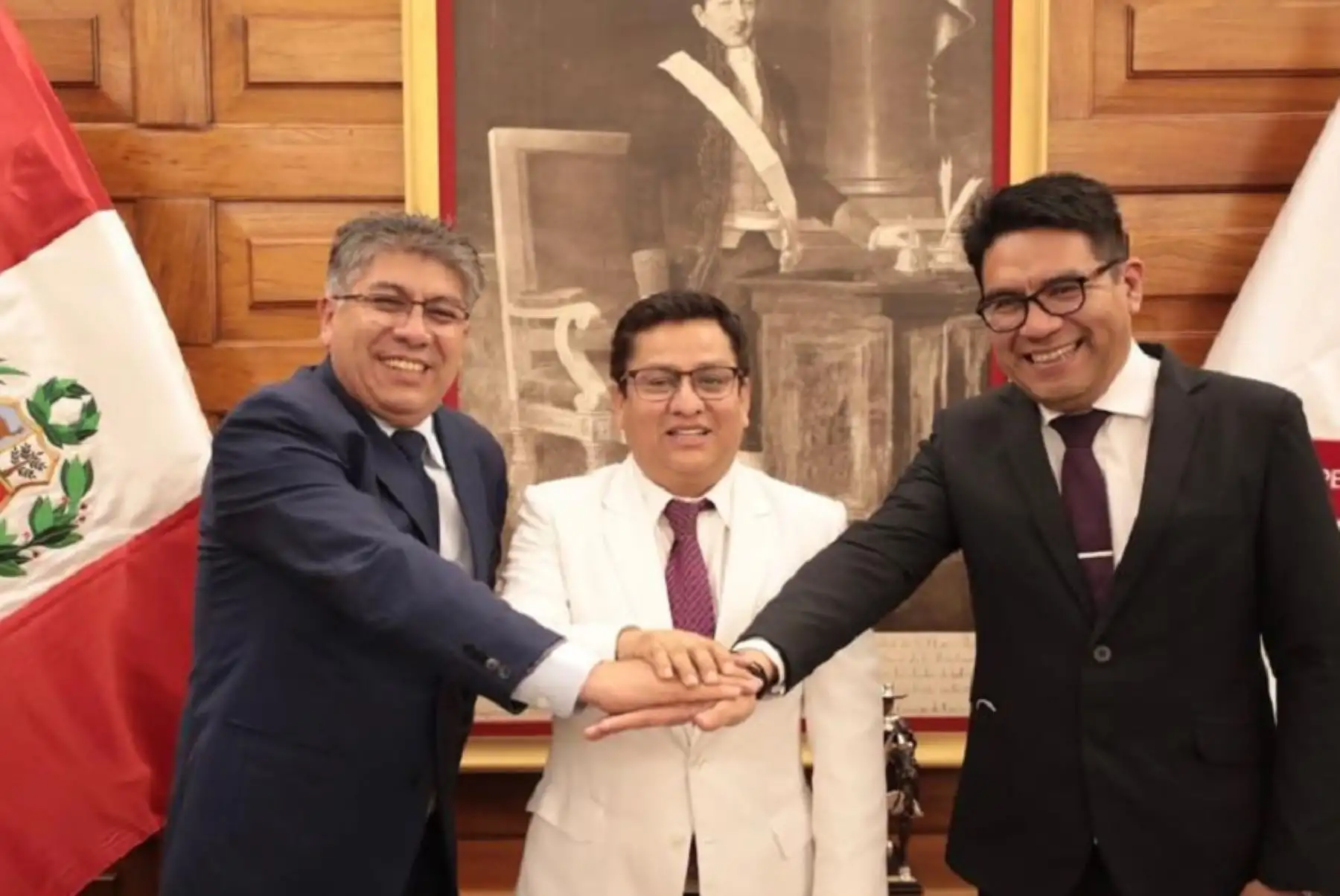 El ministro de Salud, César Vásquez Sánchez, en coordinación con el Gobierno Regional de Cusco 
otorgaron la conformidad para el mejoramiento y ampliación de los servicios de salud del Hospital de Apoyo Departamental de Cusco.