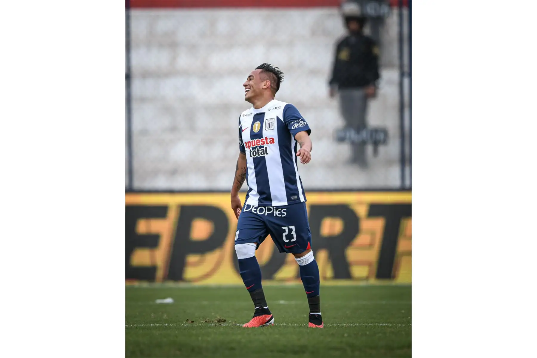 Alianza Lima se enfrenta al Deportiva Cantolao, en el Estadio Iván Elias Moreno de Villa El Salvador. Foto: Twitter de Alianza Lima