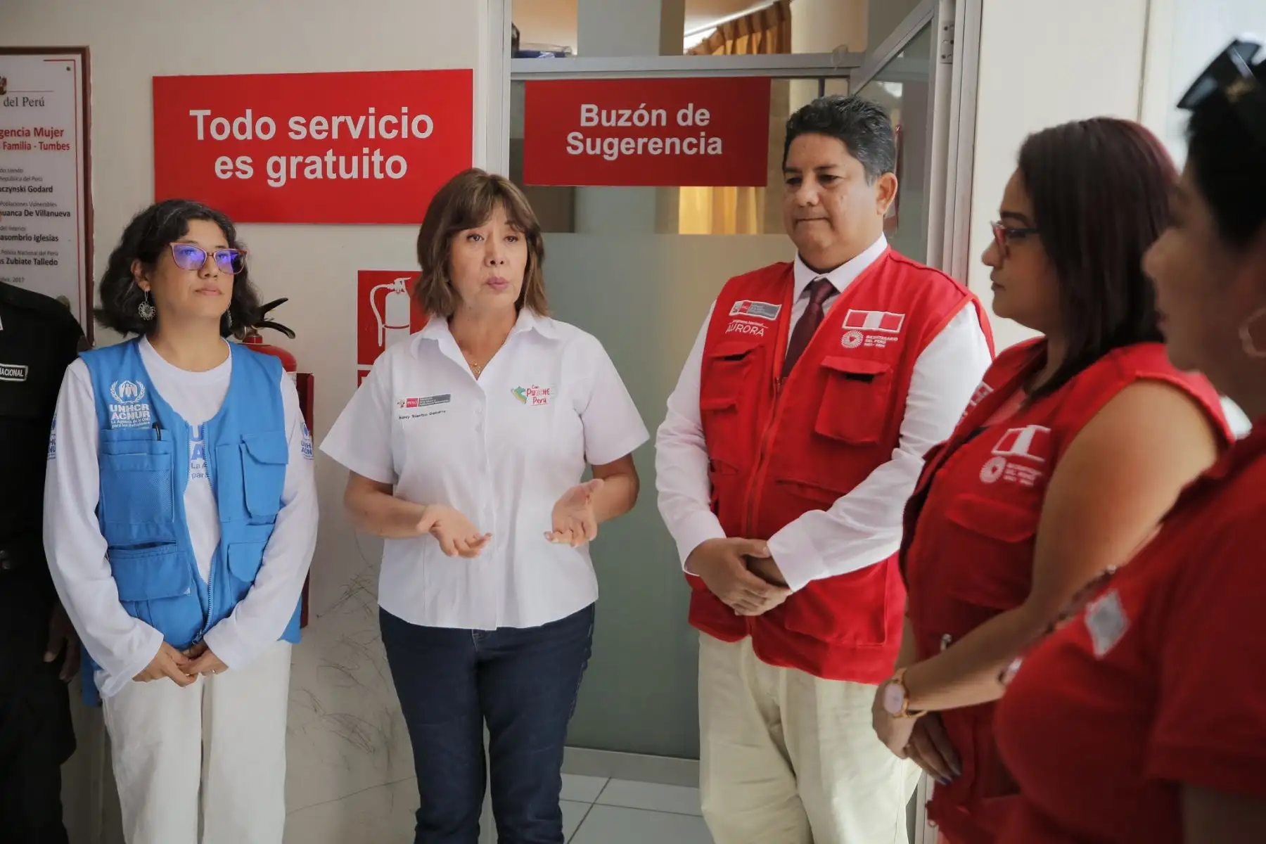Cómo parte de trabajo articulado con las instituciones públicas, la ministra de la Mujer y Poblaciones Vulnerables, Nancy Tolentino Gamarra realizó visitas de trabajo a las región Tumbes con el objetivo de articular medidas preventivas y estratégicas frente al posible fenómeno El Niño.
Foto: MIMP