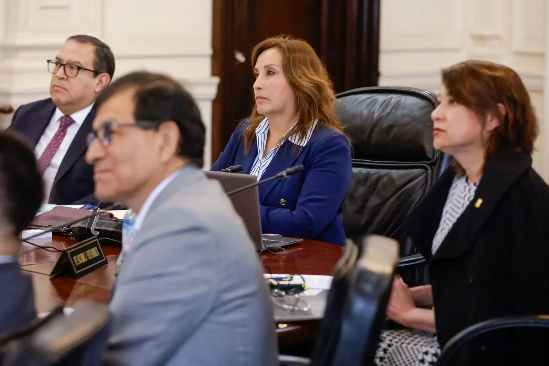 La presidenta de la república, Dina Boluarte Zegarra, preside esta mañana la sesión del Consejo de Ministros. Foto: ANDINA/ Prensa Presidencia