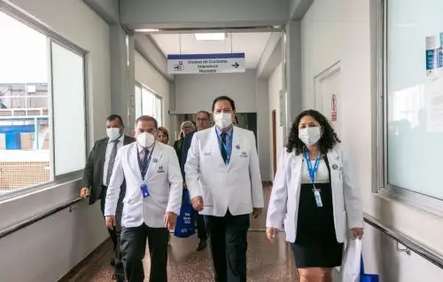 Linares anunció el inicio formal de los trámites para la construcción del nuevo hospital nacional Alberto Sabogal, en el Callao. Foto: EsSalud