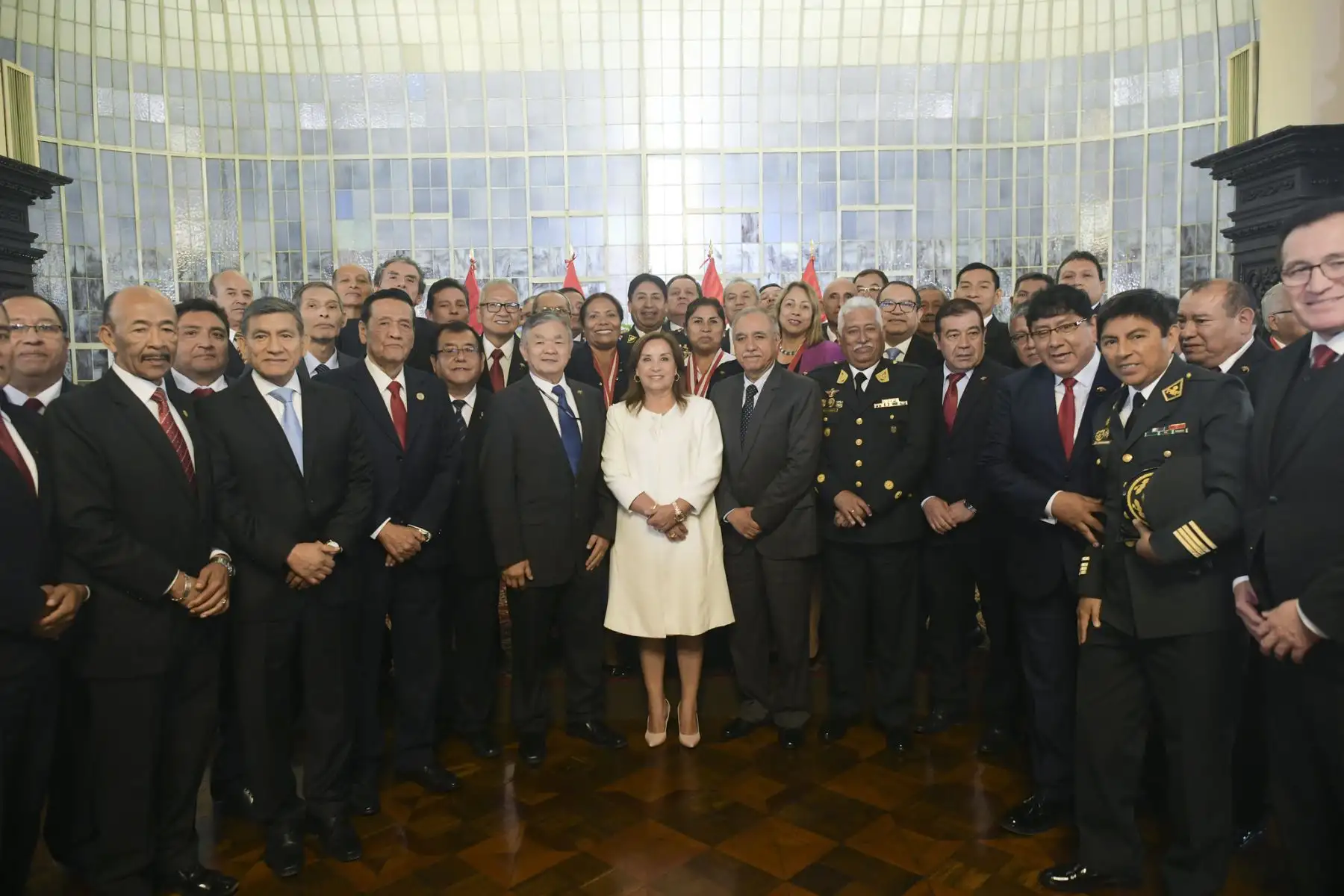 Presidenta Dina Ercilia Boluarte Zegarra participa de la ceremonia por el Día de los Defensores de la Democracia.
Foto: ANDINA/Prensa Presidencia