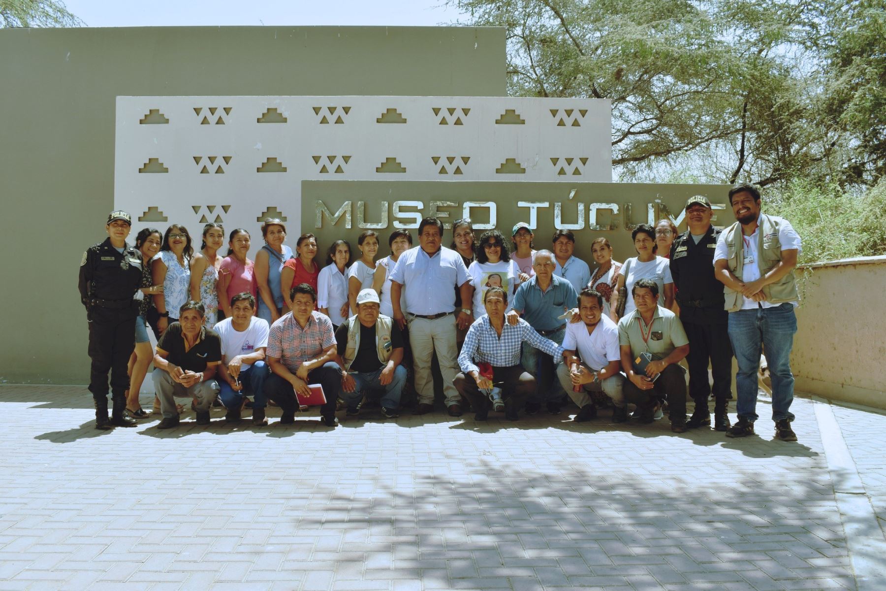 Las metas de gestión comunitaria del Ecomuseo Túcume giran alrededor de cinco áreas de trabajo: patrimonio cultural, agricultura, paisaje y naturaleza, educación, poblamiento urbano y rural, y turismo sostenible.