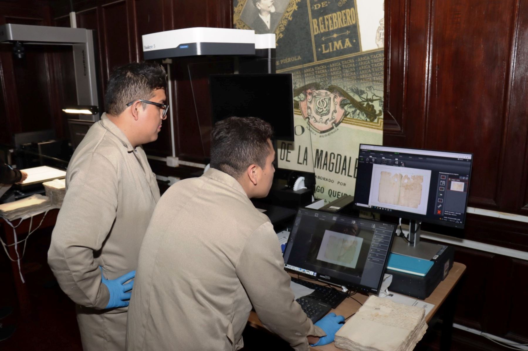 ANG inaugura equipos de digitalización para preservar patrimonio documental de la nación. Foto: ANDINA/Difusión.