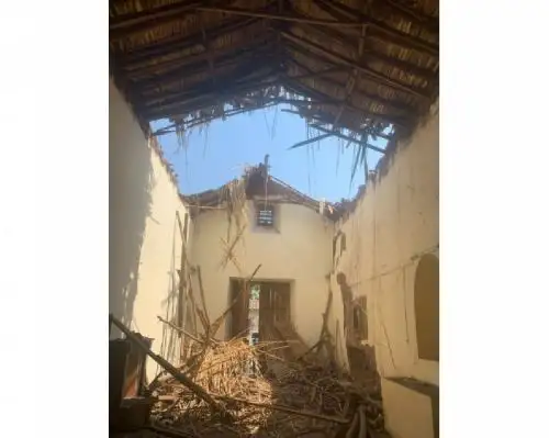 Pobladores del distrito de Acos Vinchos solicitan ayuda para reconstrucción su histórica Iglesia Matriz que colapsó hace unos meses.