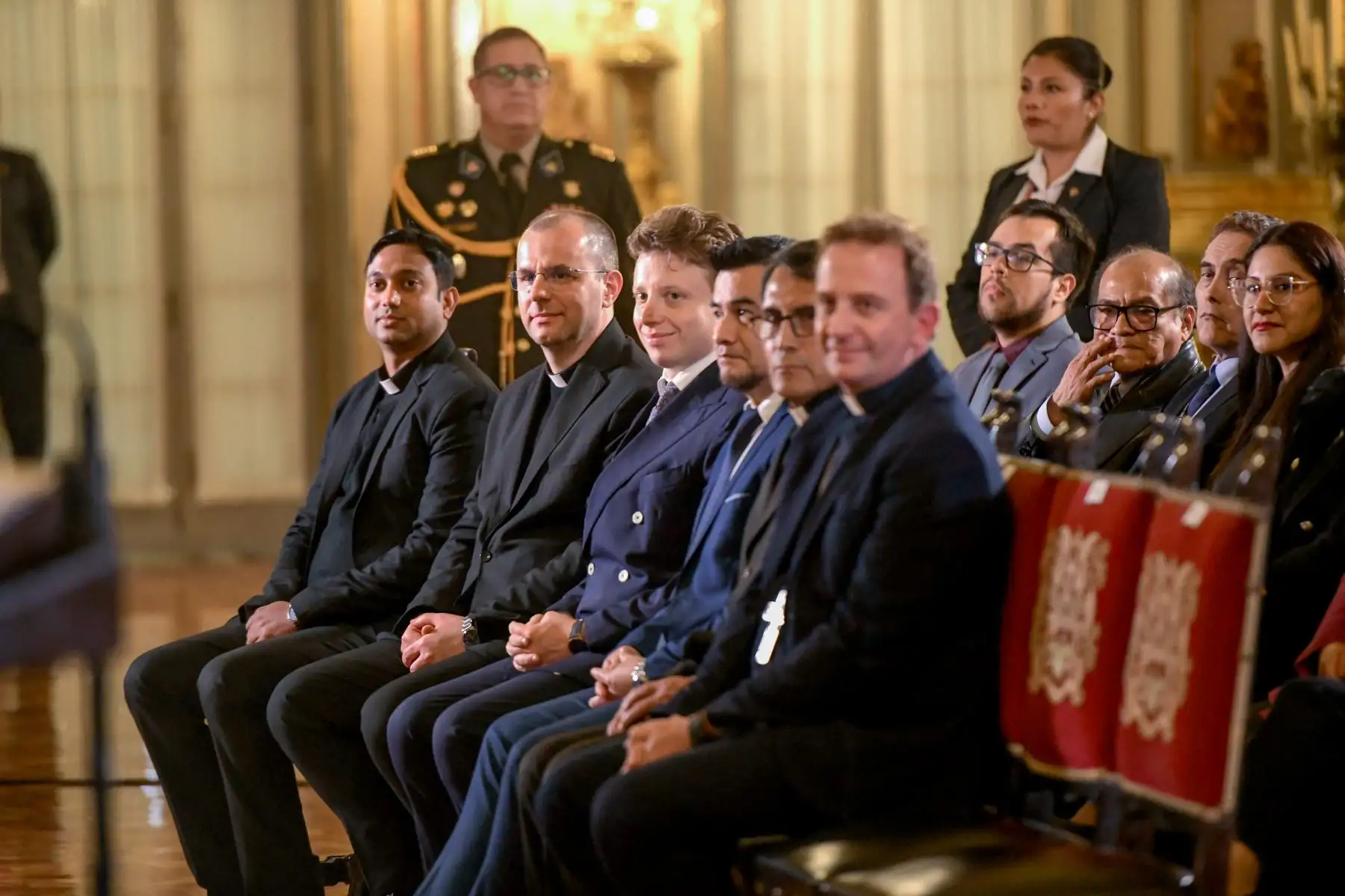 Presidenta de la república, Dina Boluarte, participó en la ceremonia de condecoración Medalla al Mérito Ciudadano. Foto: ANDINA/Prensa Presidencia