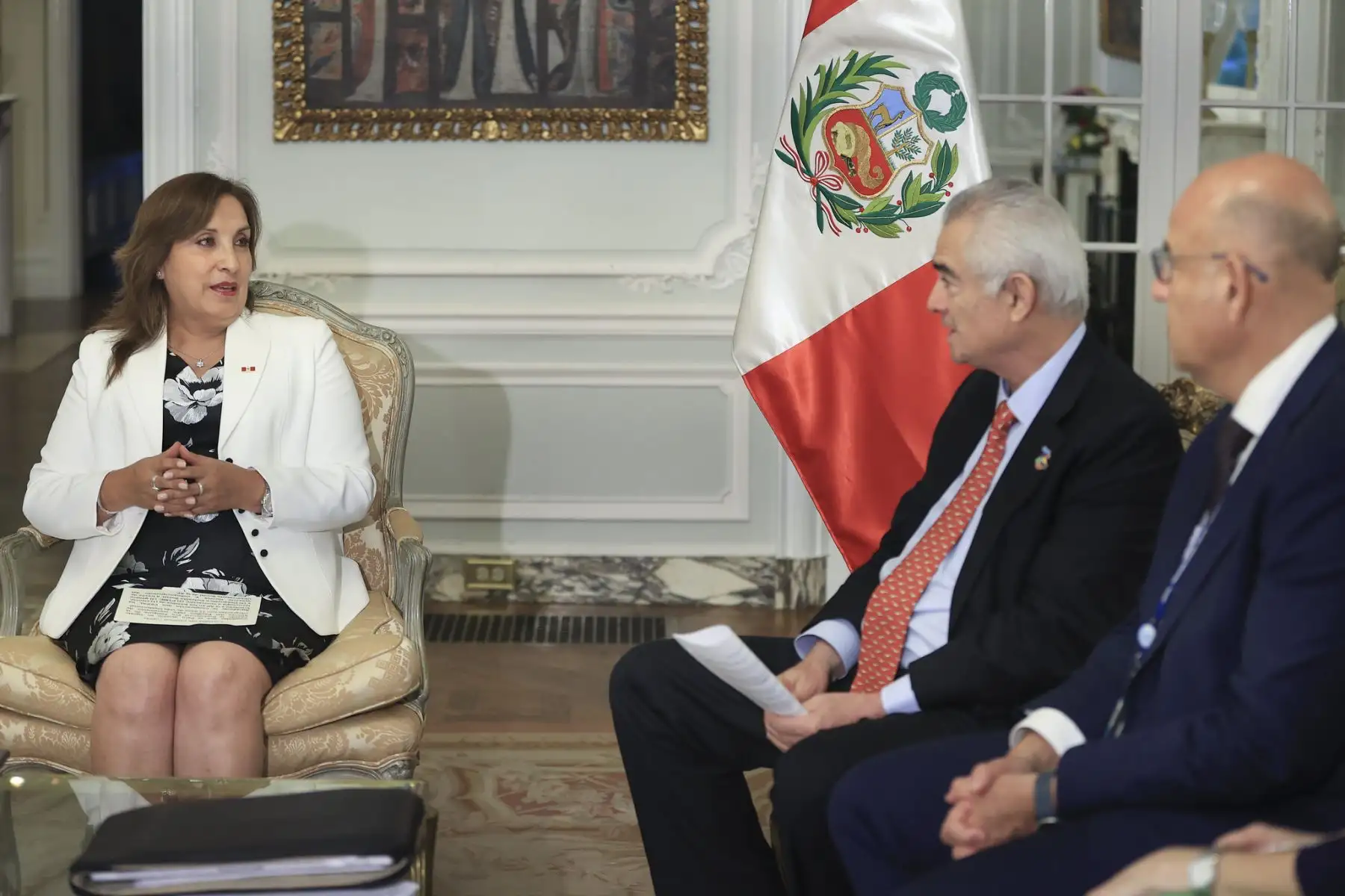 Presidenta Dina Boluarte se reunió con el secretario ejecutivo de la Comisión Económica para América Latina y el Caribe CEPAL, José Manuel Salazar.
Foto: ANDINA/Prensa Presidencia
