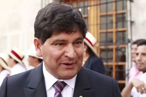 Presidente de la ANGR, Rohel Sánchez, pidió al MEF autorizar a las regiones el uso de recursos para invertir en seguridad ciudadana.