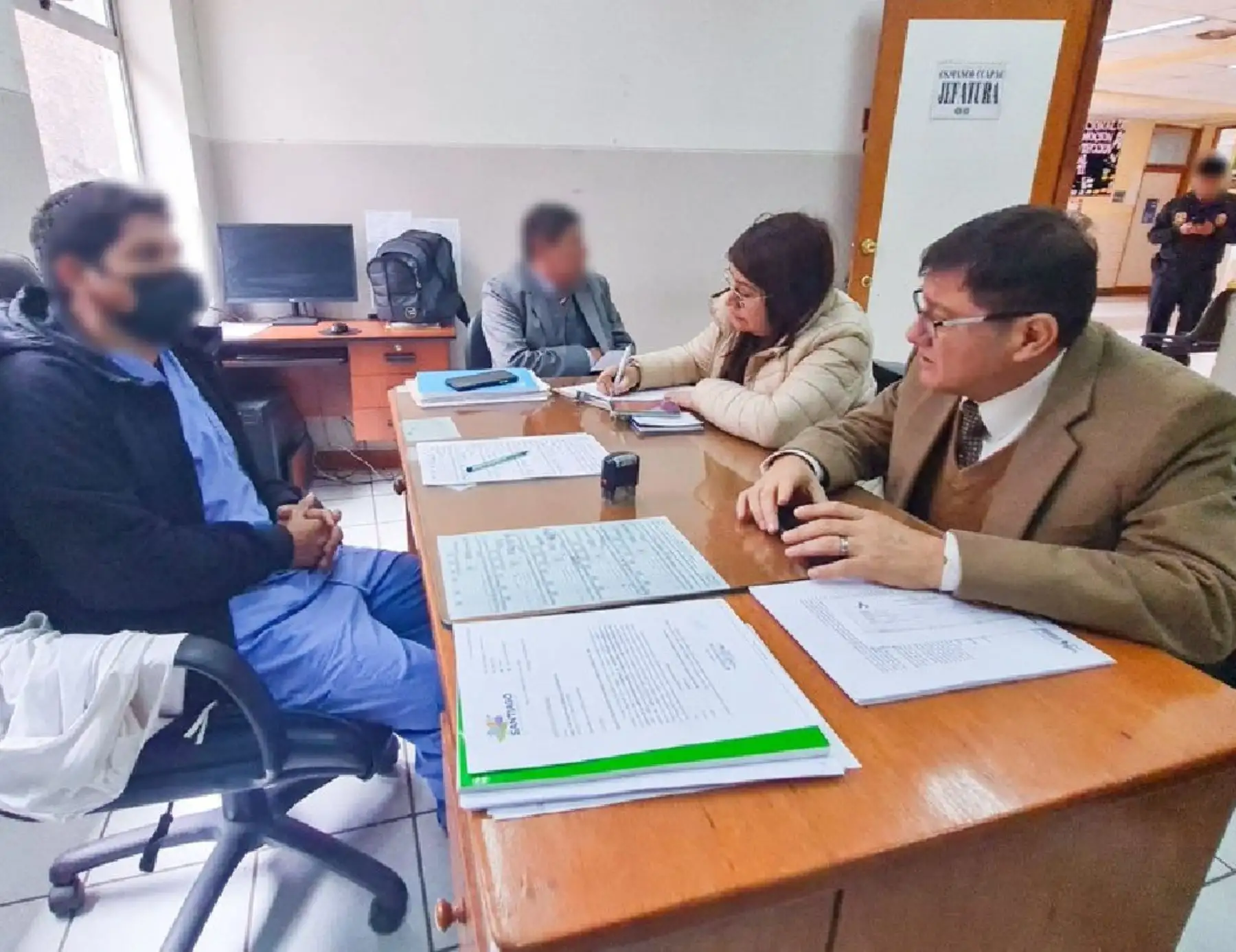 Los fiscales coordinadores de Trata de Personas, Rocío Gala Gálvez, y de Crimen Organizado, Jorge Chávez Cotrina, se encuentran en Cusco para agilizar las investigaciones sobre el caso de la presunta venta de niños. ANDINA/Difusión