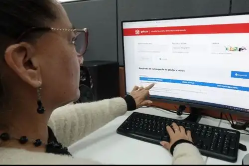 Padres de familia podrán verificar los títulos de los docentes de las escuelas públicas o privadas donde estudian sus hijos. Foto: ANDINA/Difusión