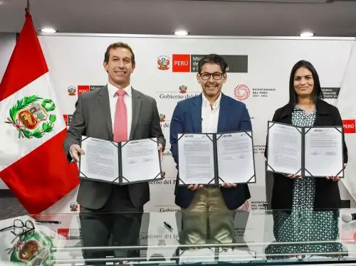 El Midis y la empresa Petrotal firmaron acuerdo para fortalecer acciones conjuntas en beneficio de personas pobres y vulnerables del distrito de Puinahua, en Loreto.