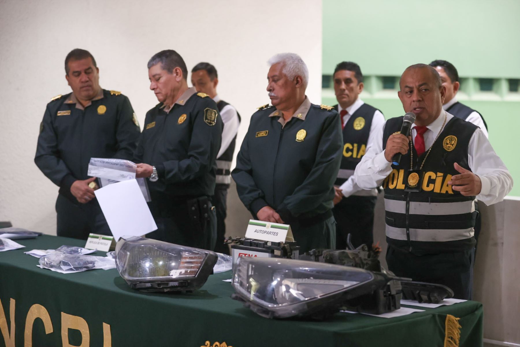 La Policía Nacional del Perú, a través de la Dirección de Investigación Criminal, brindó detalles sobre importantes intervenciones que se realizaron en San Juan de Lurigancho y San Martín de Porres. 
Foto: ANDINA/Juan Carlos Guzmán