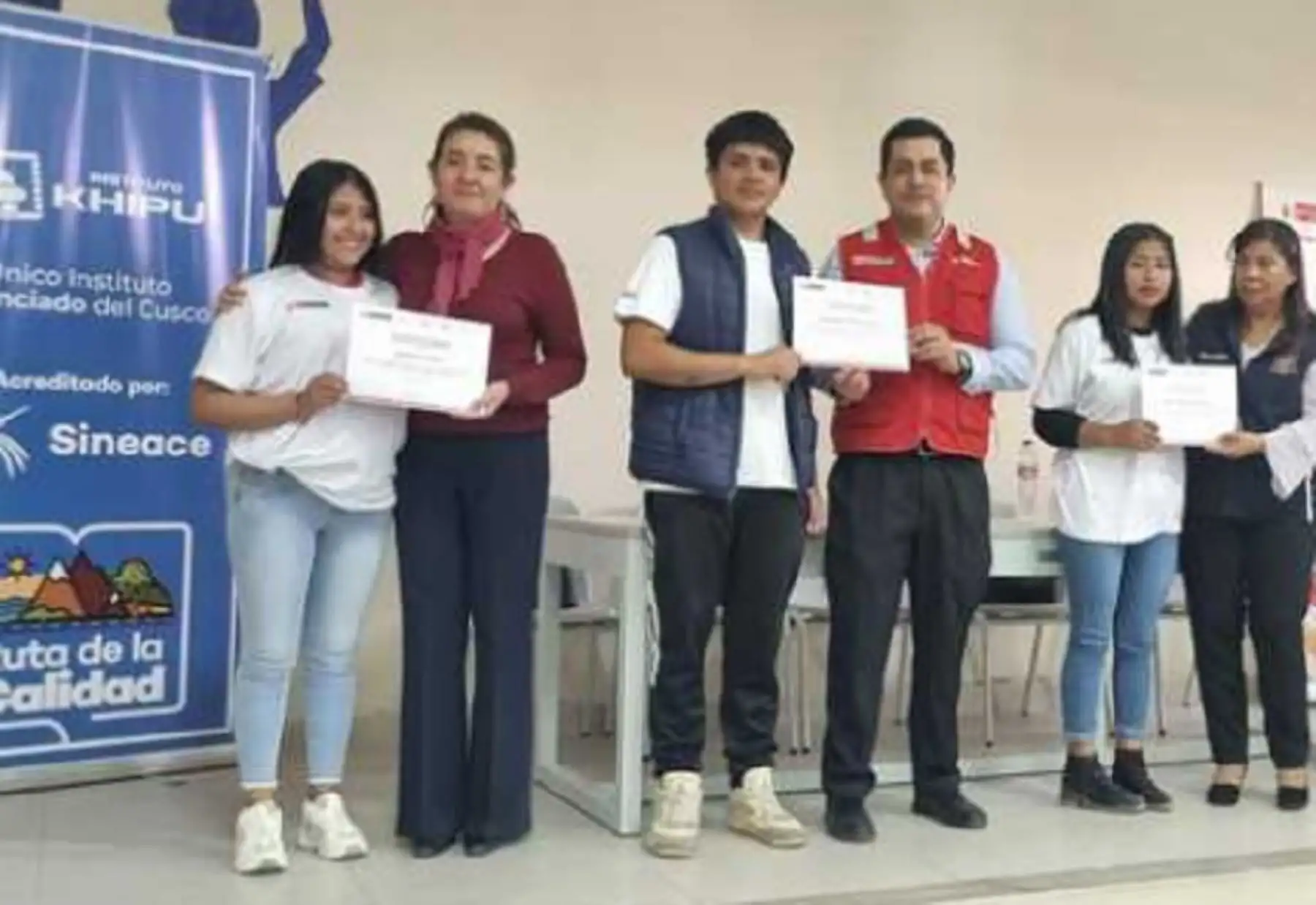 El Ministerio de Trabajo y Promoción del Empleo capacitó a 72 personas en situación de pobreza y vulnerabilidad de Arequipa con la finalidad de mejorar sus competencias para insertarse en el mercado laboral de esta región del sur peruano.