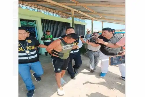 El sujeto que disparó contra la vivienda de la regidora Nole Infante y atacó a los policías, fue identificado como Enrique García Zapata, de 42 años, conocido con el alias 