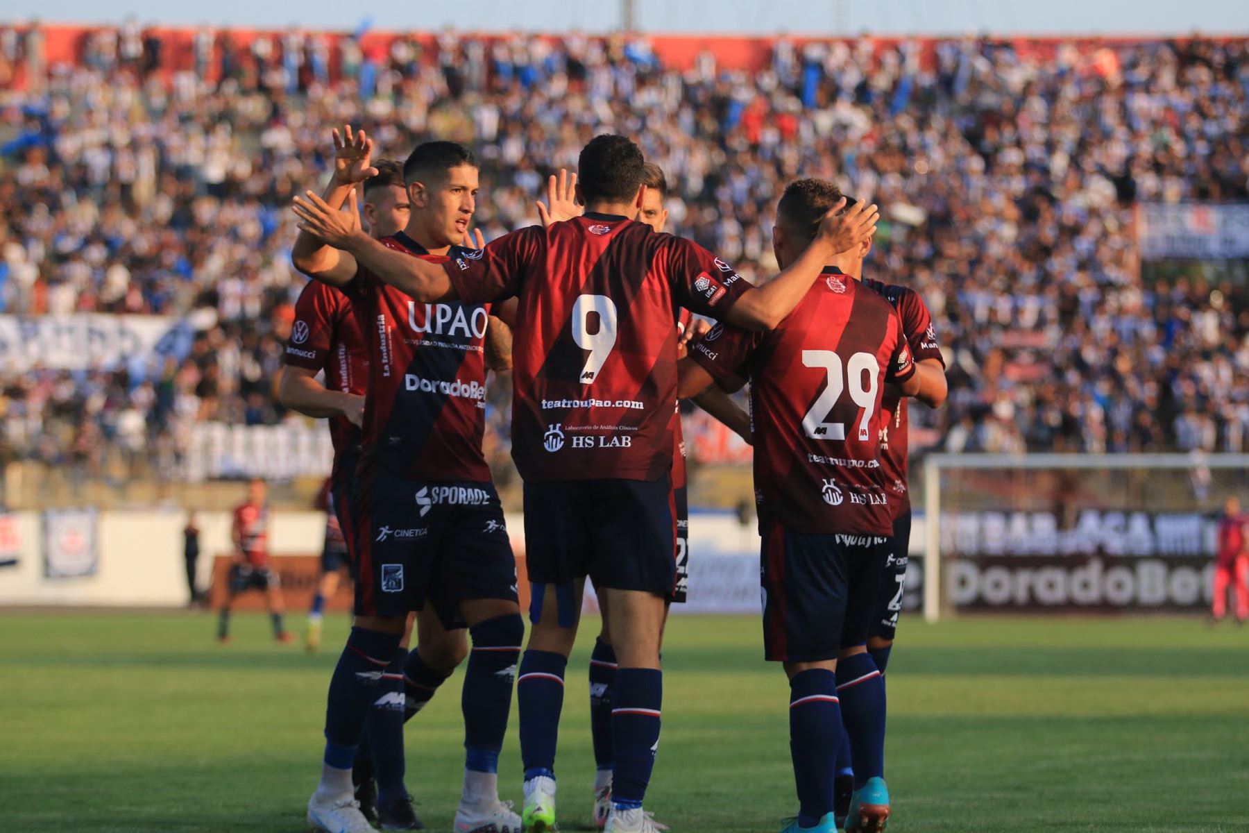 Alianza Lima  se enfrenta al club Carlos Mannucci por la fecha 15 del Torneo Clausura en el estadio Mansiche de Trujillo.
Foto: Liga 1
