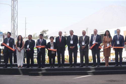 El Instituto de Ingenieros de Minas del Perú inaugura la Convención Minera Perumín 36 en Arequipa
