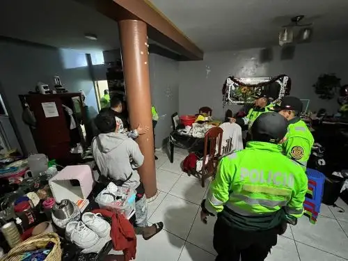 Ministro del Interior, Vicente Romero, y altos mandos policiales presentaron resultados de operativo desarrollado esta madrugada por la Policía Nacional, con apoyo de las Fuerzas Armadas. Foto: ANDINA/Difusión