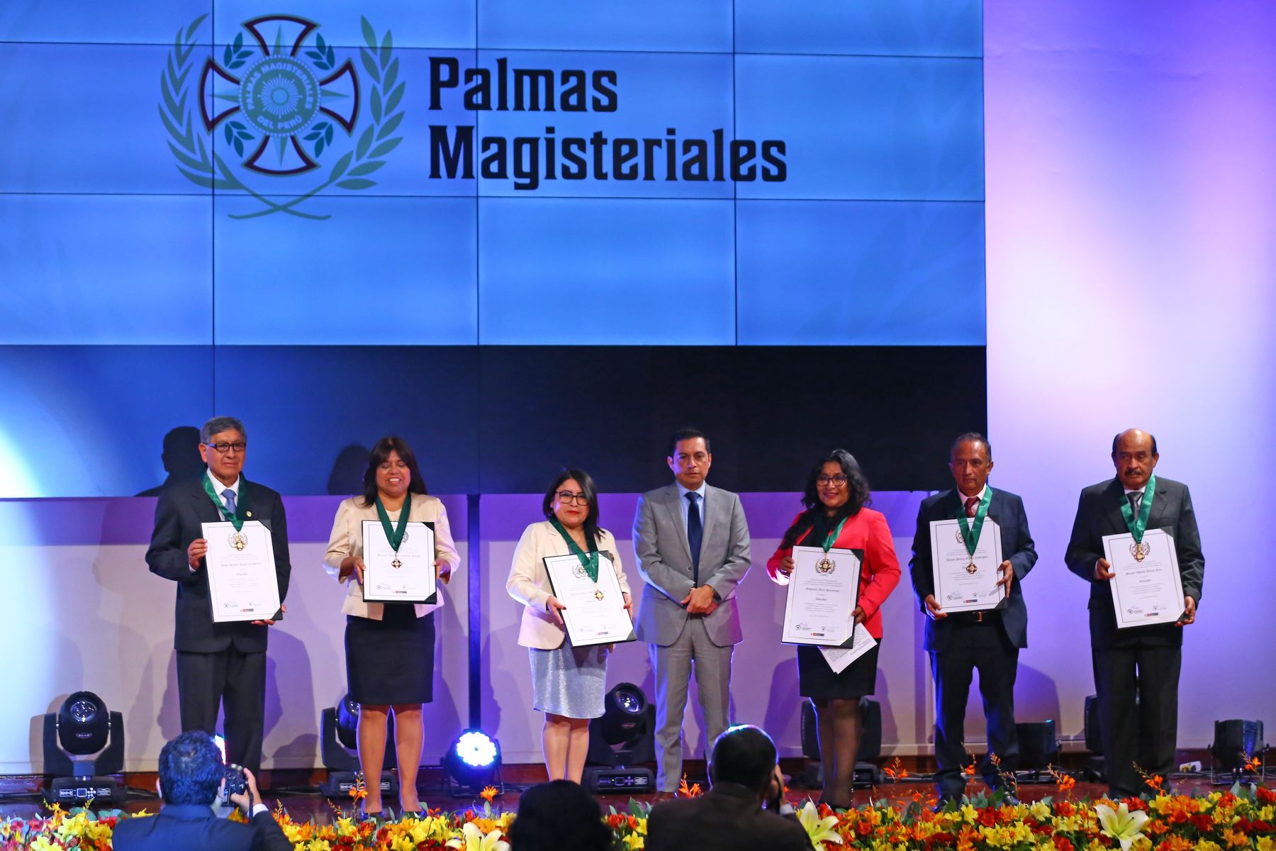 El Ministerio de Educación entrega las Palmas Magisteriales 2022 a diez profesionales destacados que han contribuido con su trabajo e investigación a mejorar la educación en el país. 
Foto: ANDINA/Eddy Ramos