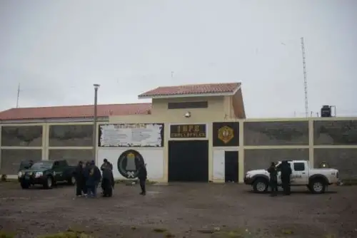 El Inpe ratifica que continuará haciendo su mayor esfuerzo para cumplir con las normas de seguridad para mantener el orden y la disciplina dentro de las cárceles del país.
