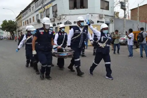 Ministros de Defensa, Jorge Chávez; del Interior, Vicente Romero; y de Transportes, Raúl Pérez-Reyes, participaron en el ejercicio, junto al gobernador de Piura. Luis Neyra.