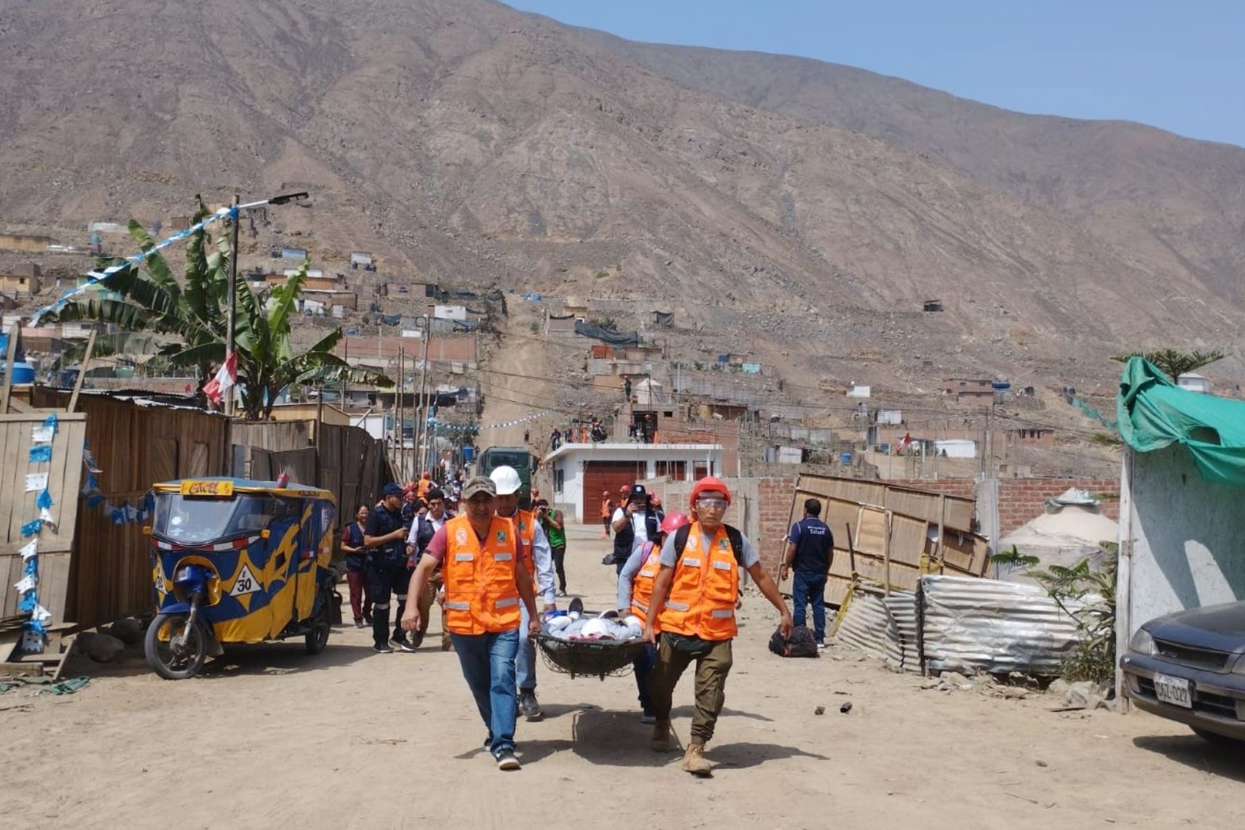 En el simulacro nacional se movilizaron 63 miembros del personal de salud y 80 brigadistas de intervención inicial. Foto: ANDINA/Minsa