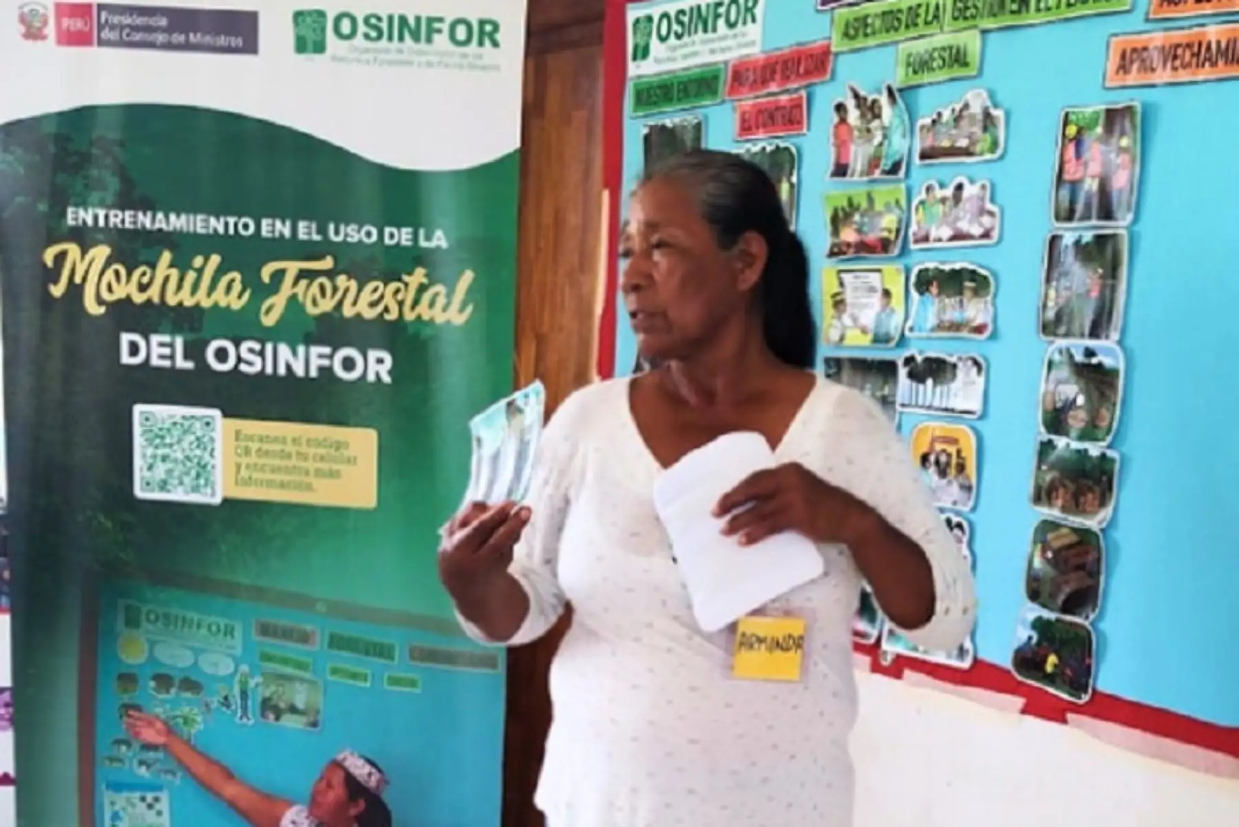 En la comunidad nativa Remanso, en el distrito de Yaguas, provincia de Putumayo, departamento de Loreto, 14 líderes y lideresas de comunidades nativas del Putumayo recibieron por parte del Organismo de Supervisión de los Recursos Forestales y de Fauna Silvestre (Osinfor) la metodología de la Mochila Forestal.