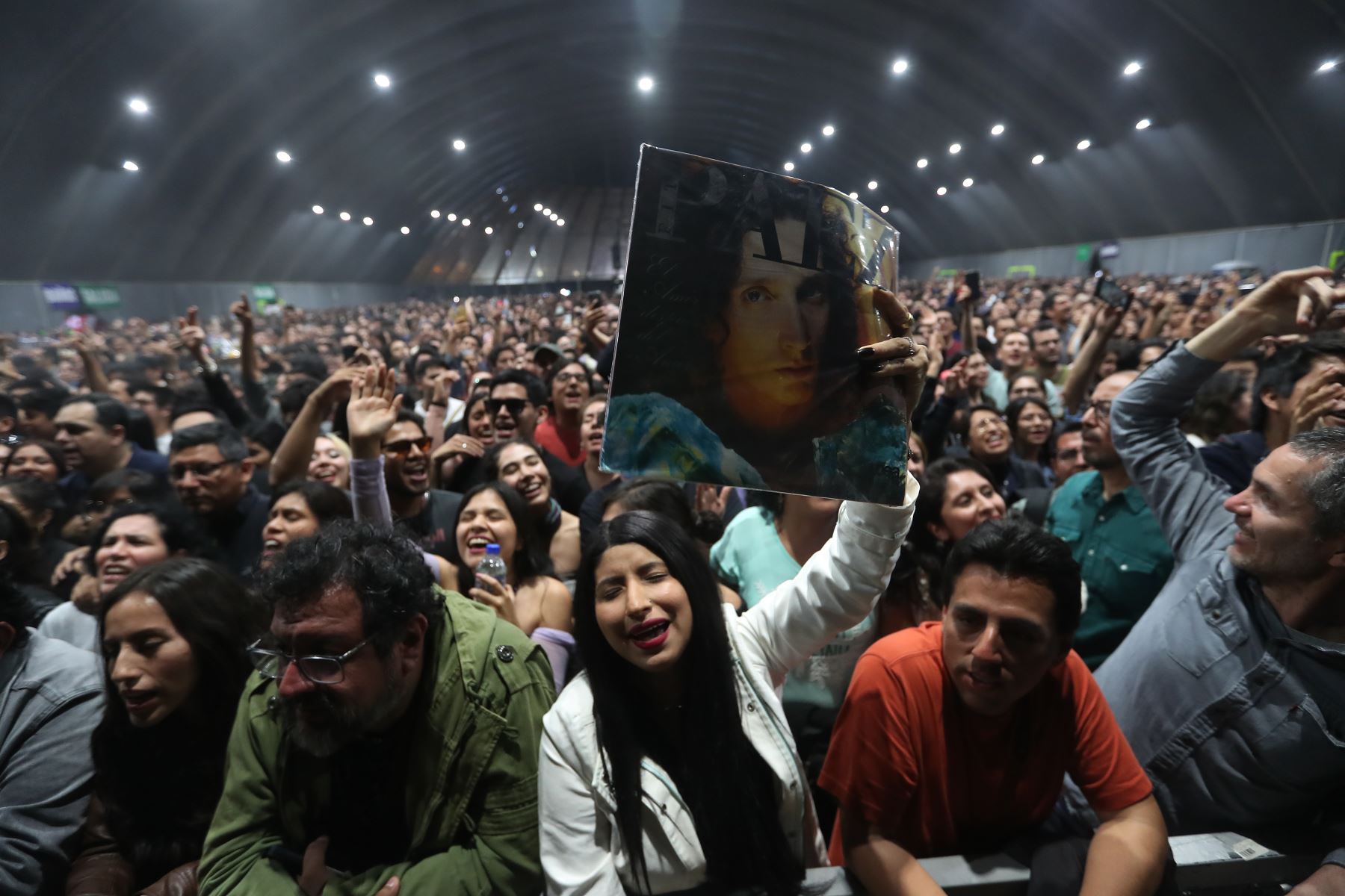 Fito Páez deslumbra en gran concierto  en Limeño. El cantante argentino presenta  esperado show en Lima  como parte de su gira “El amor 30 años después del amor”.
Foto: ANDINA/Ricardo Cuba