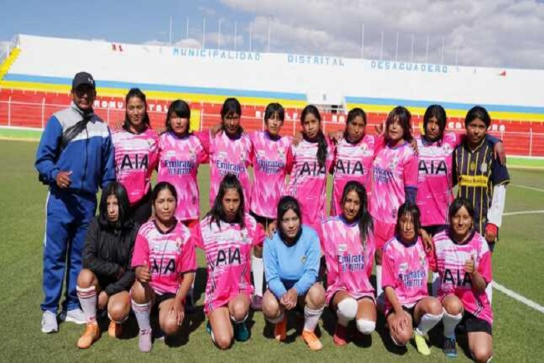 La institución educativa está ubicada en el centro poblado de Sicuyani del distrito de Zepita, en la provincia puneña de Chucuito, y sus jugadoras derrotaron por 1 a 0 a la oncena de la IE Técnico Comercial.