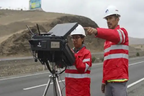 La Sutran hace un llamado a los conductores a no exceder los límites máximos de velocidad permitidos en las vías, y a los pasajeros a tomar conciencia sobre la importancia de las normas de tránsito.