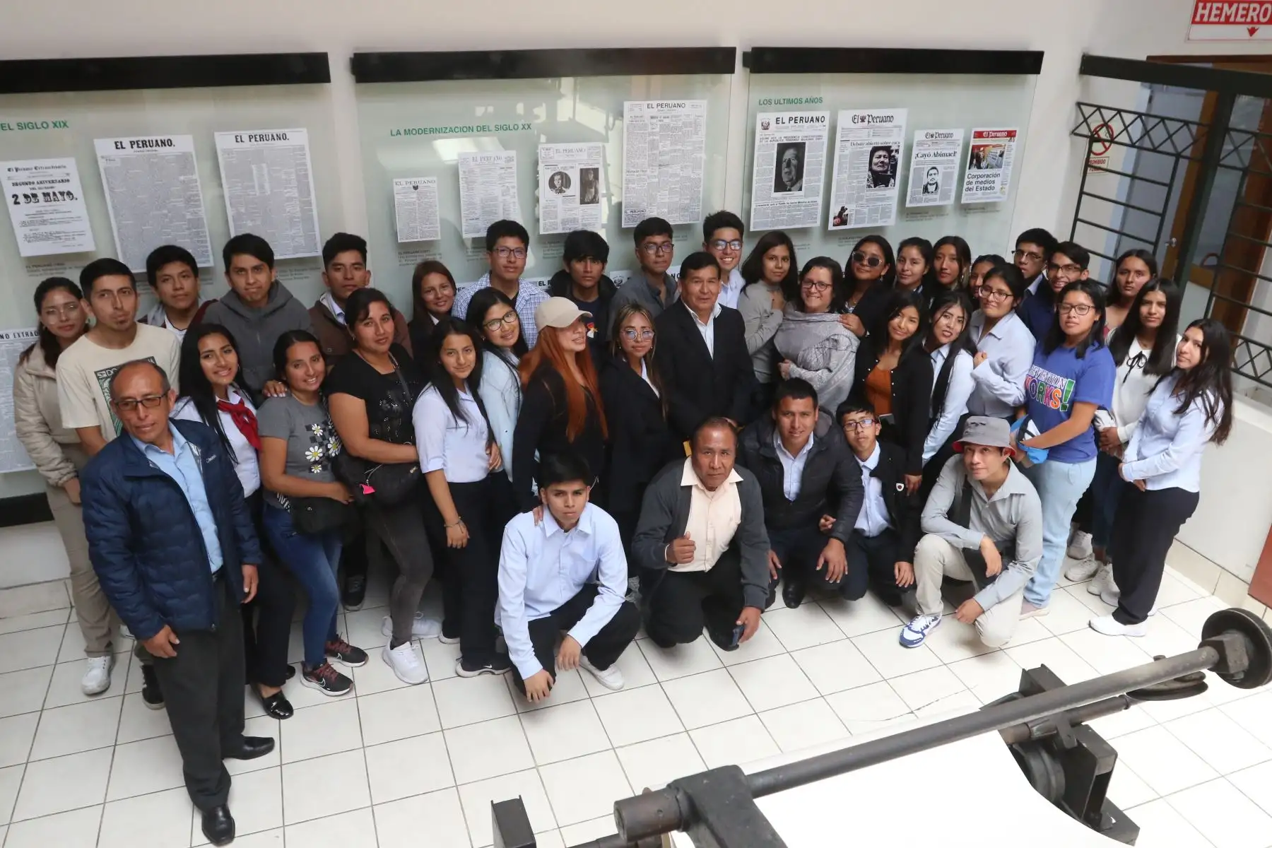 Estudiantes del Instituto Ramiro Prialé visitan Editora Perú. Foto: ANDINA/Hector Vinces.