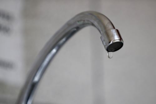 Ministra de Vivienda resalta que empalmes que hacen necesario corte de agua beneficiarán a 4 millones de usuarios . Foto: ANDINA/Daniel Bracamonte