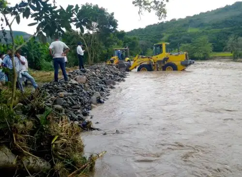 El 60 % de municipalidades de Cajamarca acelera los trabajos para reducir los riesgos ante la inminente llegada del Fenómeno El Niño global. ANDINA/Difusión