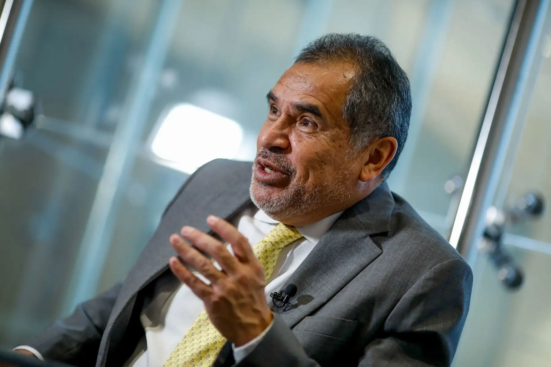 El  proyecto promoverá la competitividad, innovación y ampliación de la oferta turística del país, sostiene el ministro Juan Carlos Mathews.  EFE