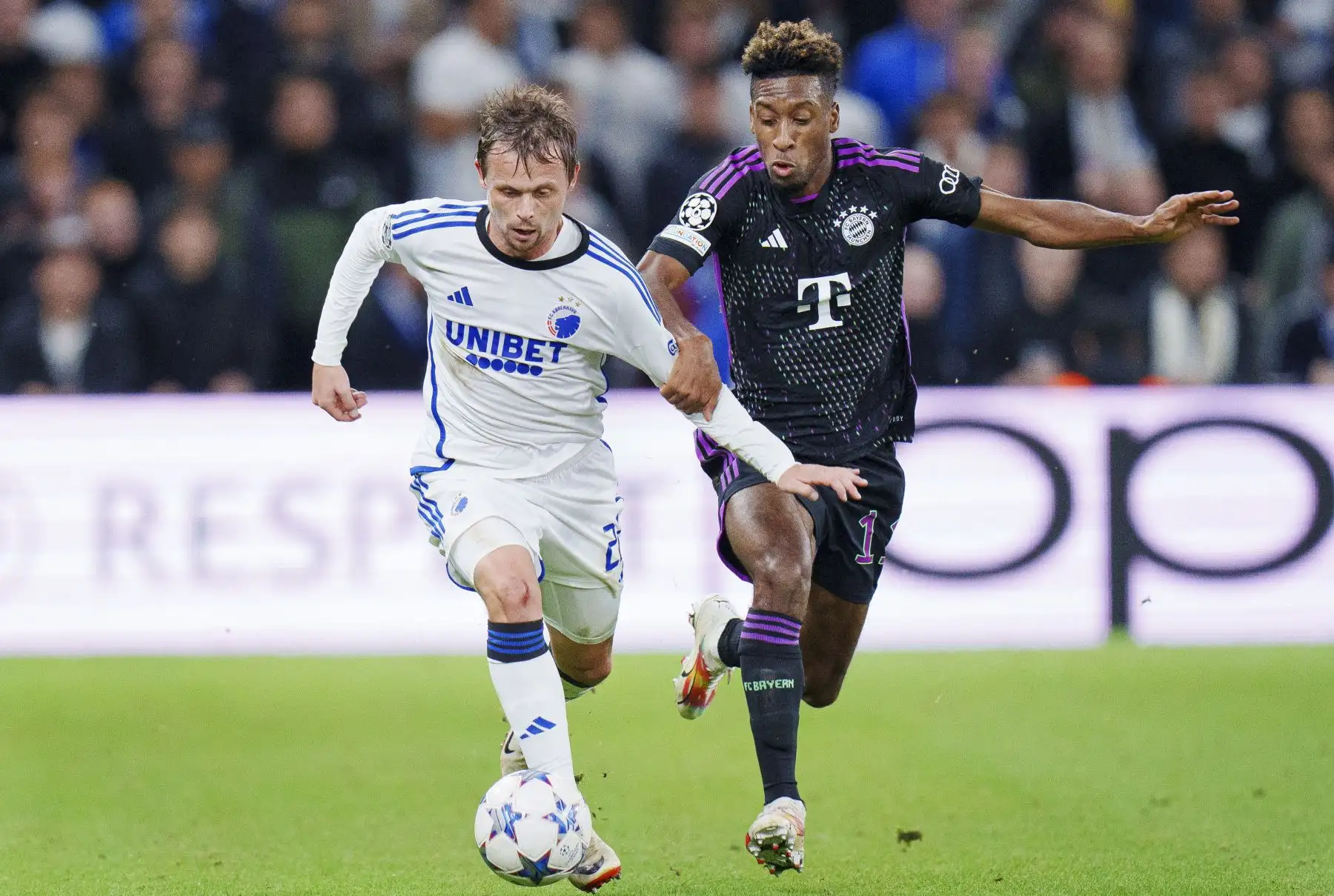 Peter Ankersen del FC Copenhague y Kingsley Coman del FC Bayern München durante el partido de fútbol del grupo de la Liga de Campeones de la UEFA entre el FC Copenhague vs Bayern Munich.
Foto: EFE