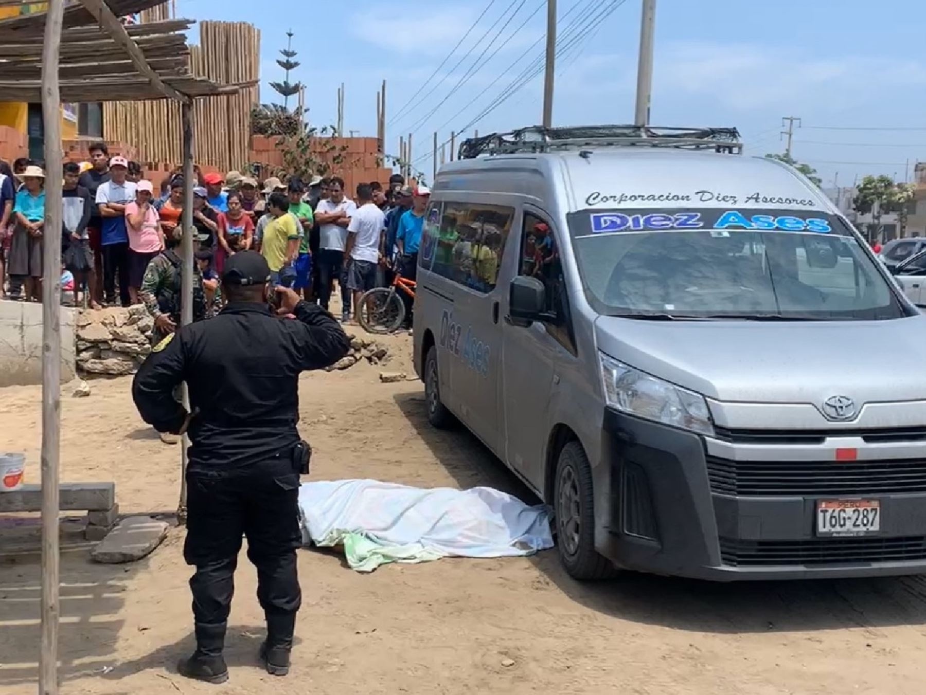 Transportista fue asesinado a balazos por presuntos sicarios que lo atacaron en la provincia de Virú, en La Libertad. Foto: ANDINA/difusión.