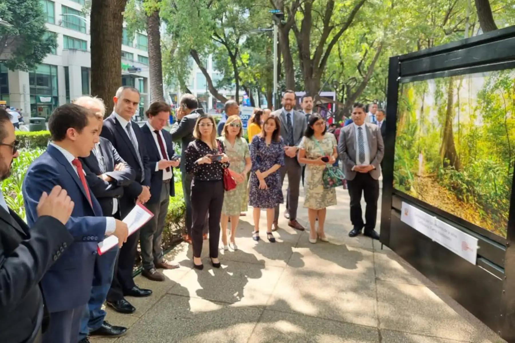 Perú comparte sus paisajes en el paseo de las culturas amigas con la exposición "Perú"  naturaleza y magia en un solo destino. Foto:ANDINA/ Difusión