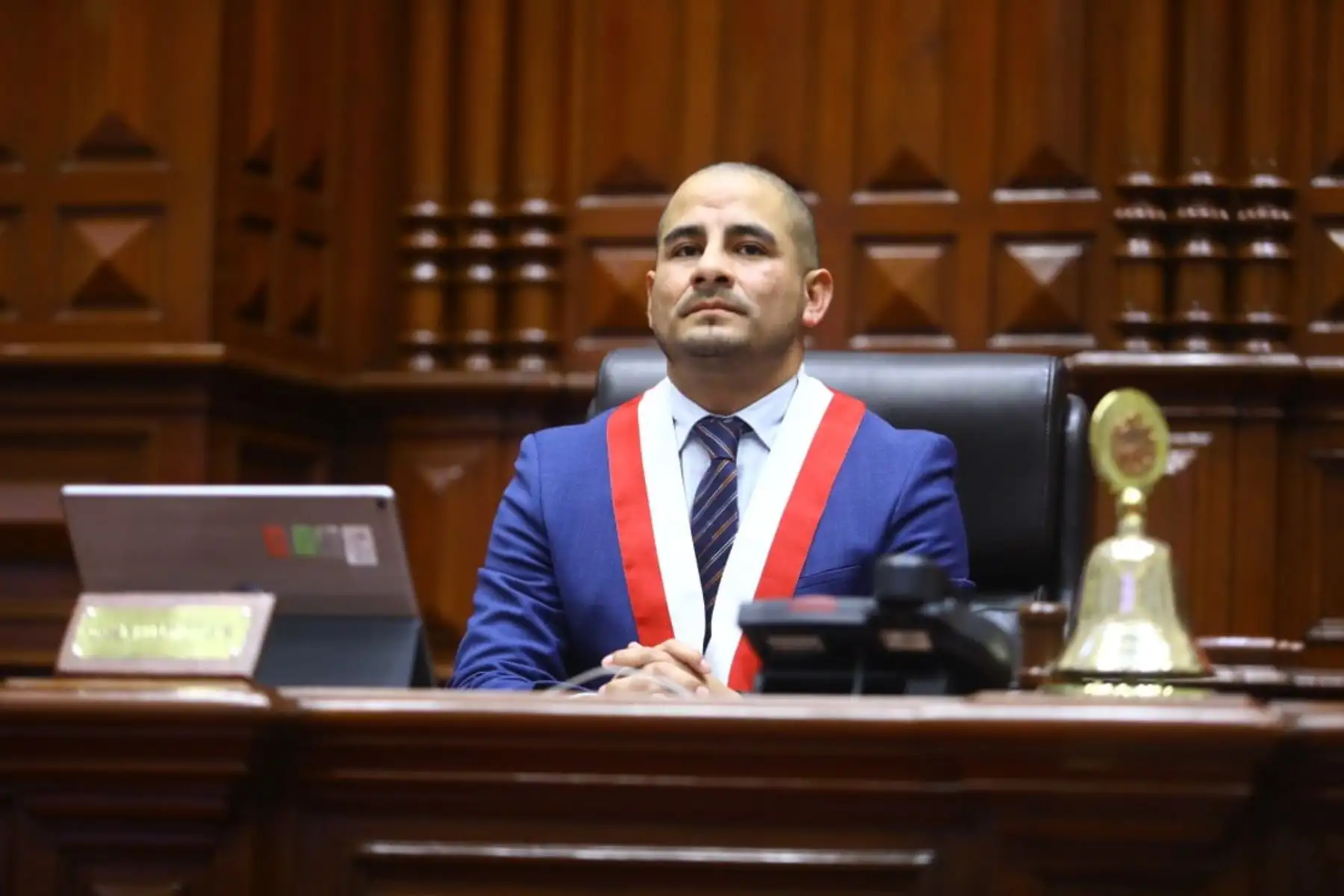El Pleno eligió a Arturo Alegría, vocero titular de Fuerza Popular, para ocupar el cargo de la primera vicepresidencia de la Mesa Directiva del Parlamento. Arturo Alegría asume como primer vicepresidente, luego de retiro de Wilson Soto.
Foto: ANDINA/Congreso