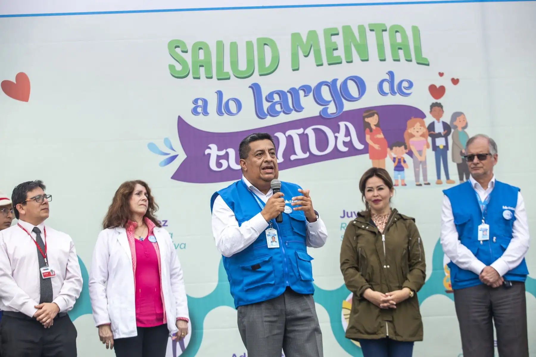 Con motivo del Día Mundial de la Salud Mental, que se celebra el 10 de octubre, el Seguro Social de Salud (EsSalud) realizó una feria con atenciones gratuitas en psicología y medicina complementaria, en el Circuito Mágico del Agua, para personas de todas las edades.
Foto: EsSalud