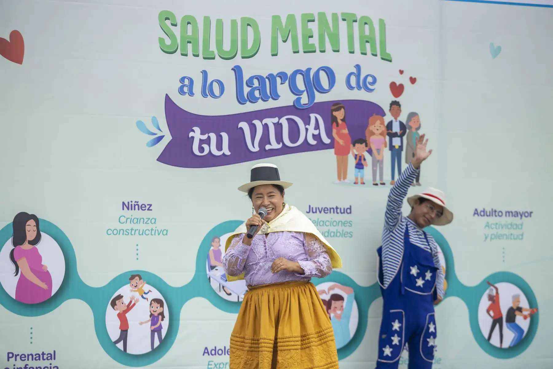 Con motivo del Día Mundial de la Salud Mental, que se celebra el 10 de octubre, el Seguro Social de Salud (EsSalud) realizó una feria con atenciones gratuitas en psicología y medicina complementaria, en el Circuito Mágico del Agua, para personas de todas las edades.
Foto: EsSalud