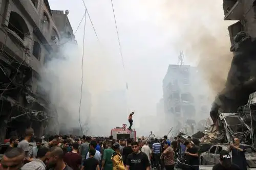 El ejército israelí dijo que atacó más de 500 objetivos en la bloqueada Franja de Gaza en enfrentamientos nocturnos, Foto: AFP