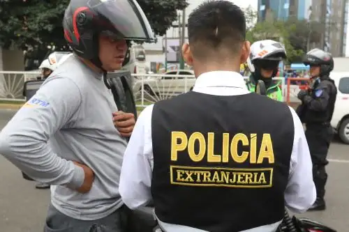 La Policía Nacional viene intensificando las operaciones contra las mafias dedicadas a la trata de personas, el tráfico ilícito de migrantes, la prostitución y la microcomercialización de droga. ANDINA/Héctor Vinces