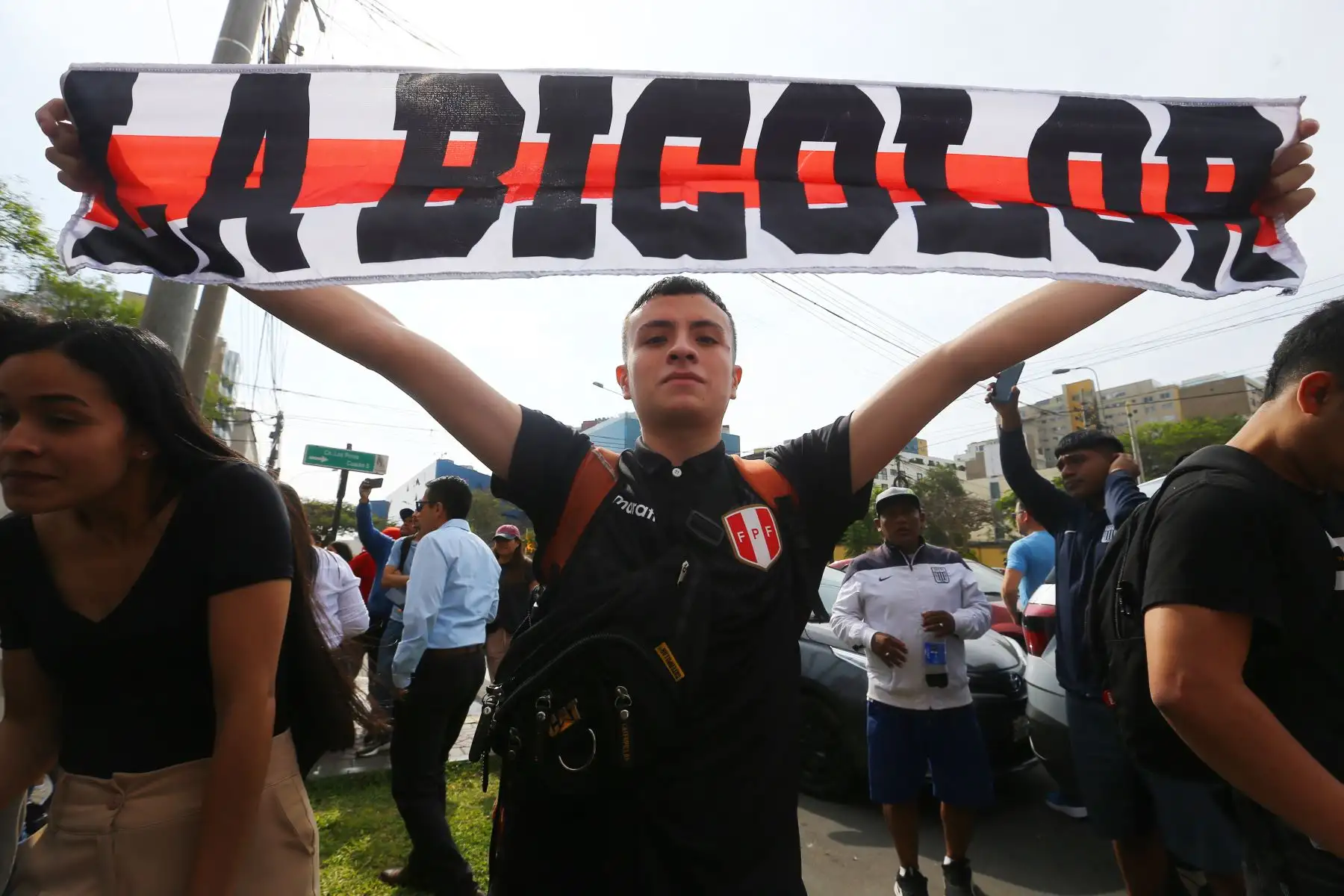 Selección Peruana deja el  hotel de concentración y se dirige al aeropuerto con rumbo a Chile para enfrentat al seleccionado chileno por  las Eliminatorias 2023. Foto:ANDINA/Eddy Ramos