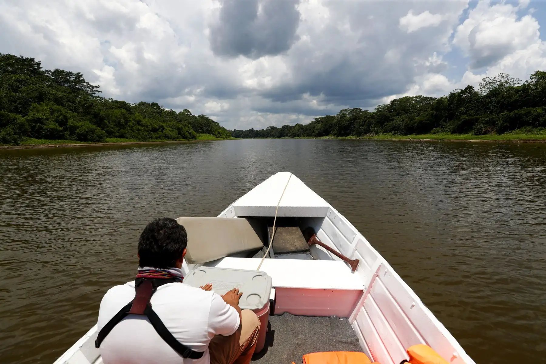 El río Marañón, la principal vía de acceso para llegar hasta la Reserva Nacional Pacaya Samiria de Loreto, desde la localidad de Nauta. Foto: ANDINA/Daniel Bracamonte