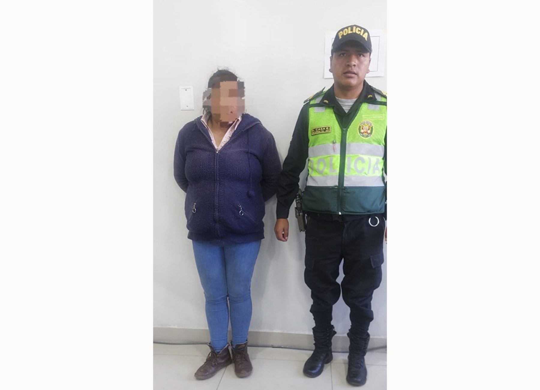 Concepción Mescco, de 39 años, fue detenida cuando caminaba por la plaza cívica del distrito de Ancahuasi, región Cusco. Foto: ANDINA/Difusión