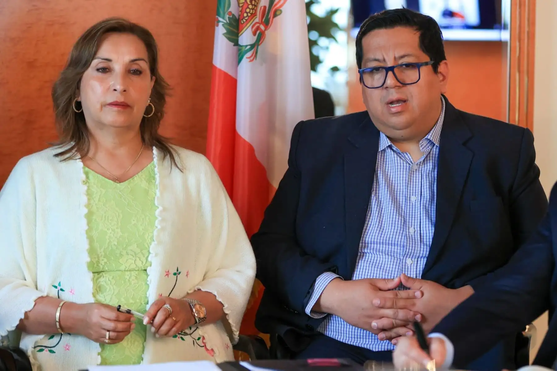 Presidenta Dina Boluarte se reunió desde Alemania, a través de la tecnología, con ministros de Estado. Foto: ANDINA/ Prensa Presidencia