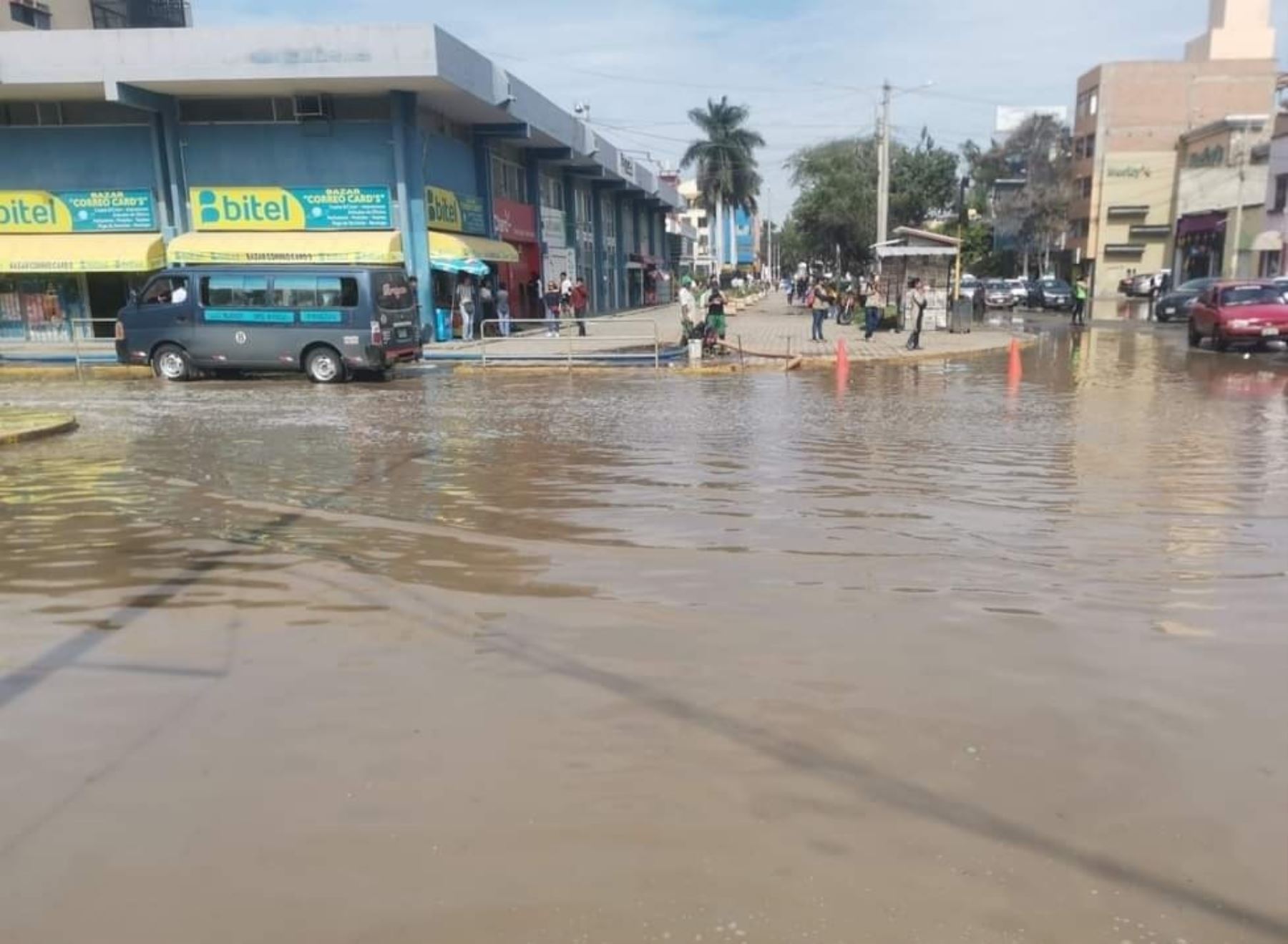 El COER Lambayeque presentó el balance de daños causados por la lluvia intensa que se registró la noche del lunes 9 de octubre y que afectó a varias localidades de la provincia de Chiclayo. ANDINA/Difusión