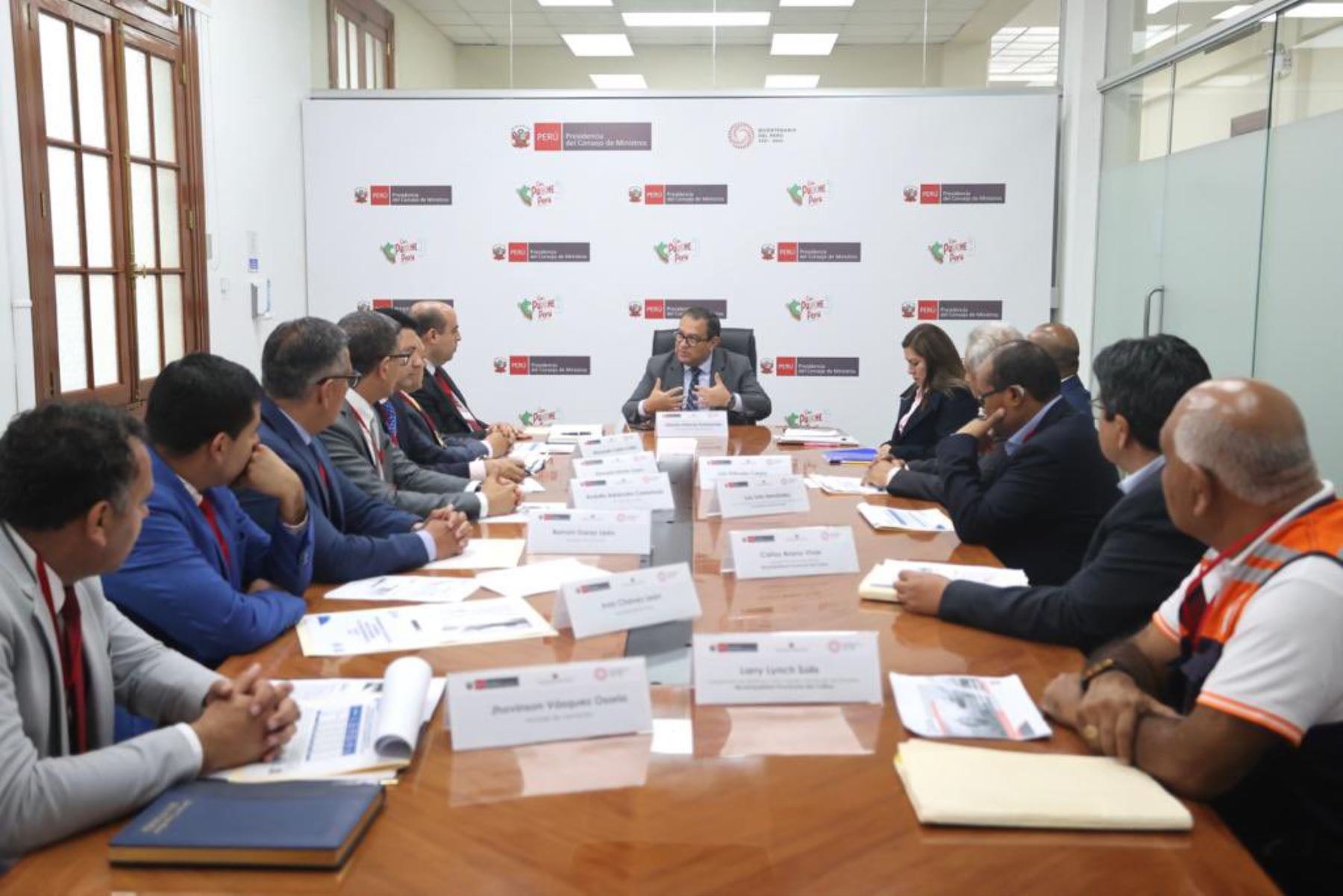Alberto Otárola se reunió con alcaldes de la Mancomunidad Municipal del Callao