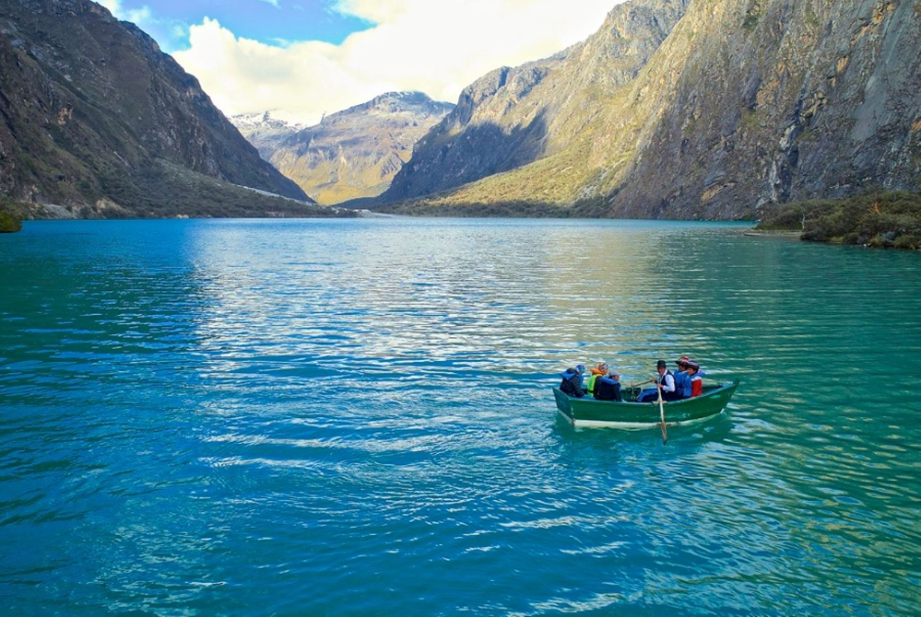 La Laguna 69, ubicada en el interior del Parque Nacional Huascarán, es un importante atractivo turístico de Áncash. ANDINA/Difusión