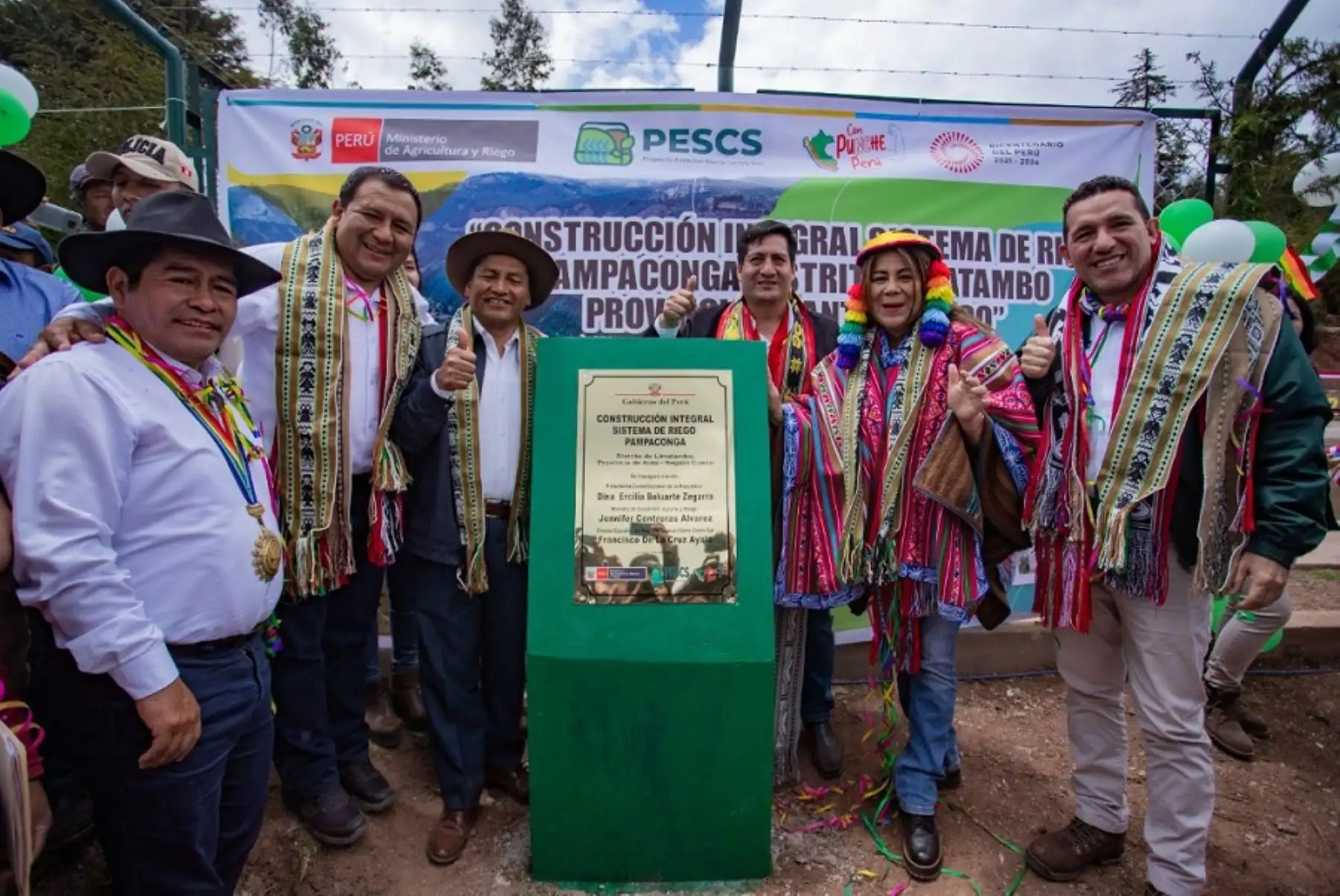Para impulsar los pequeños productores del campo, la ministra de Desarrollo Agrario y Riego, Jennifer Contreras inauguró el proyecto de “construcción integral sistema de riego Pampaconga - distrito Limatambo, provincia de Anta - 
Cusco”, que beneficiará a más de 430 familias conformadas por 1,941 habitantes de la comunidad campesina de Pampaconga del distrito de Limatambo en la provincia cusqueña de Anta.